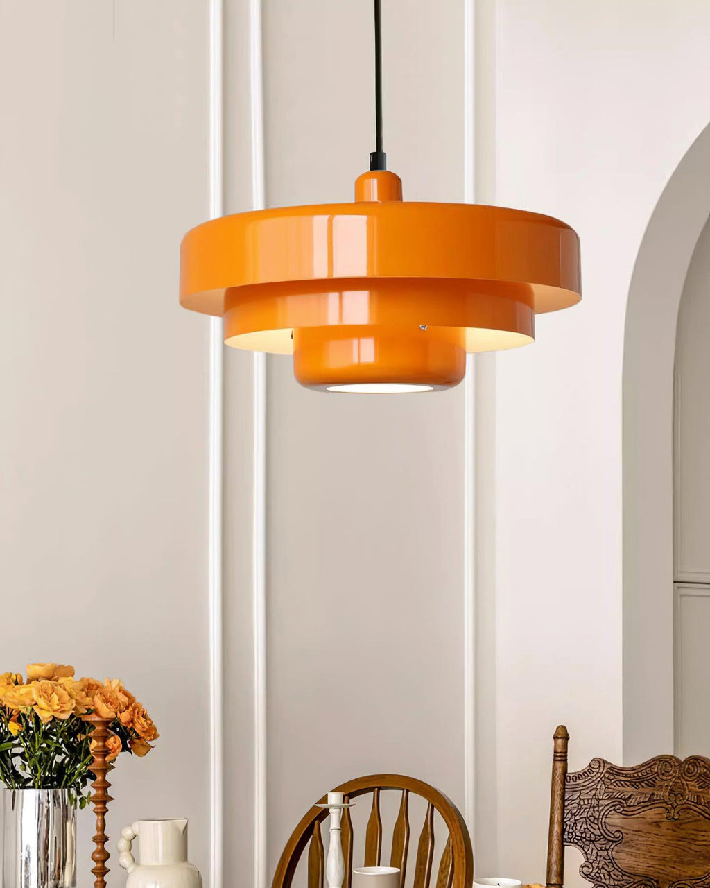 Cakora Bauhaus Metal Pendant Light