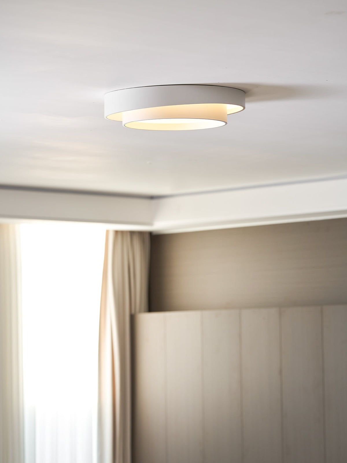 Melody Ceiling Lamp